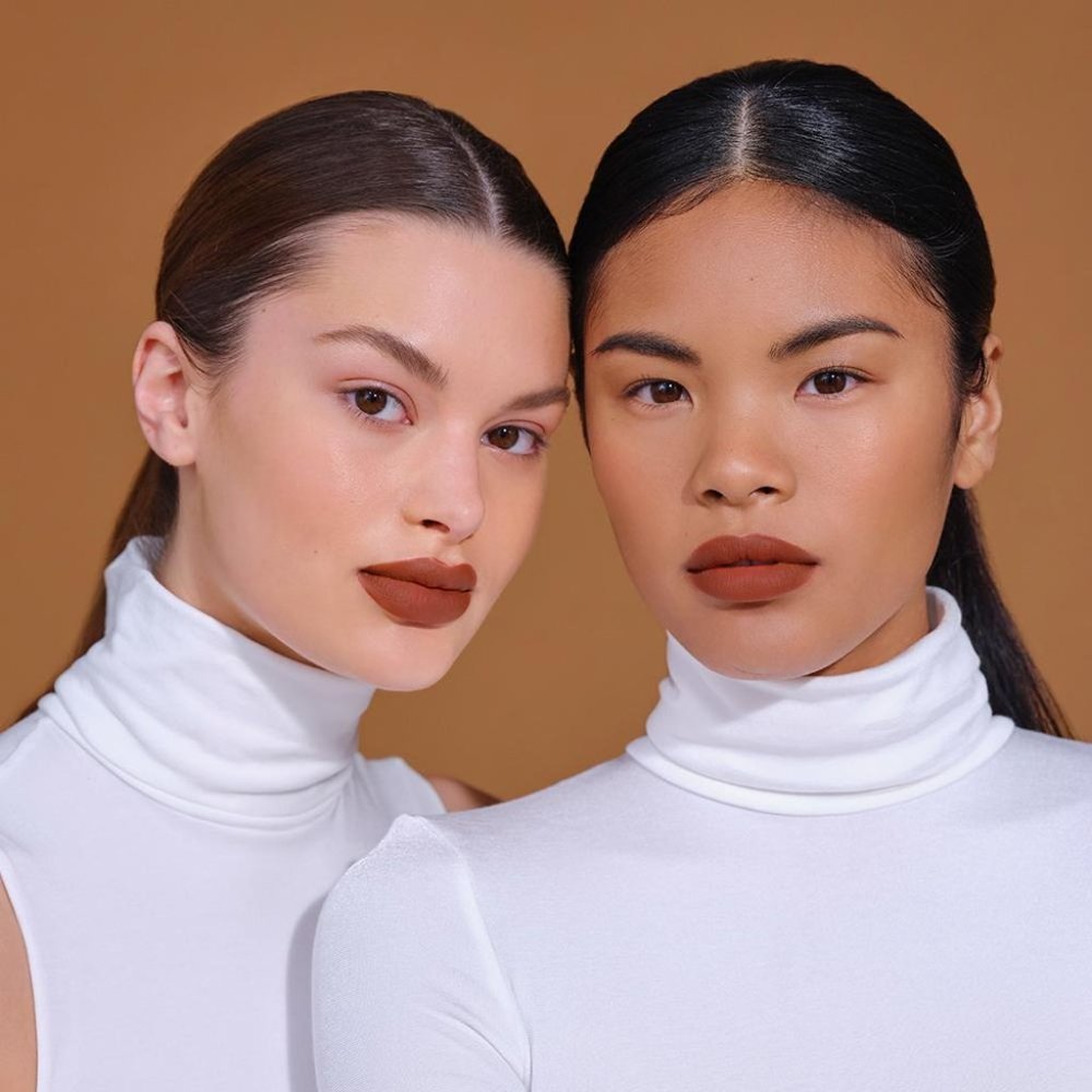 Sunnies Face Fluffmates Lipstick in Brunette